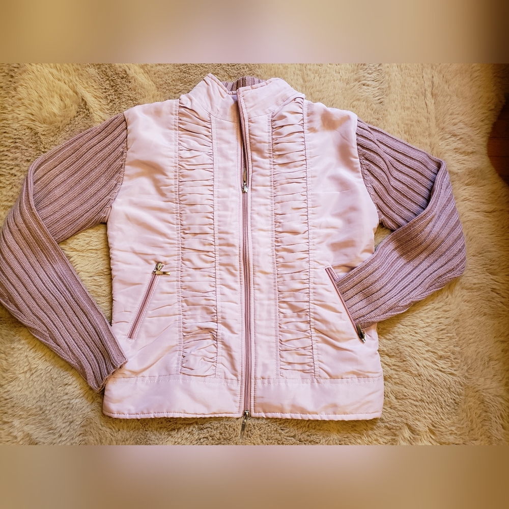 Gorgeous and elegant vintage cardigan